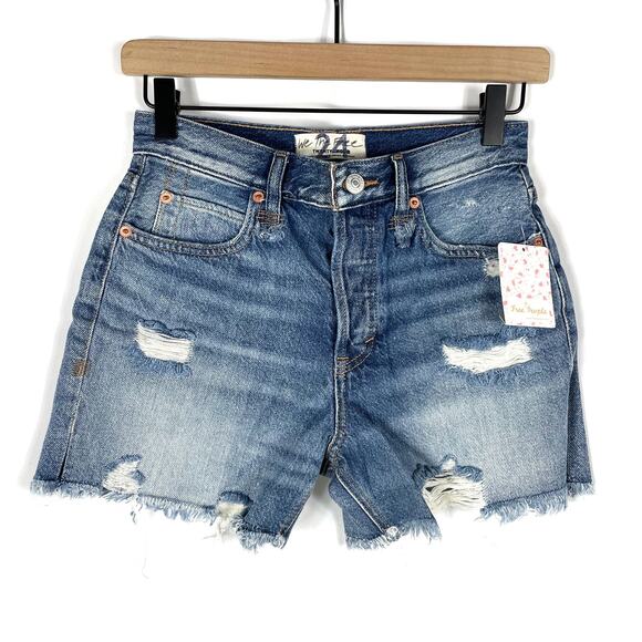 Free People Makai Cutoff Shorts Blue Frayed Denim Distressed We The Free Sz 24 - Picture 6 of 12